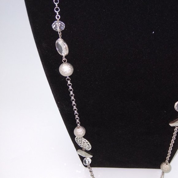 long silver necklace, crystals - Picture 3 of 5
